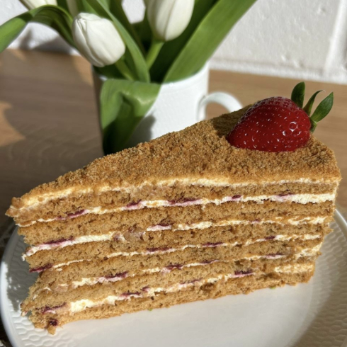 Classic Honey Cake With Raspberry