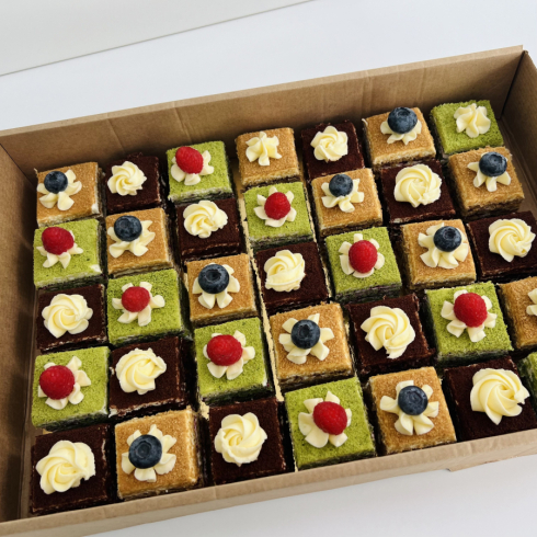 Honey Cake Party Set