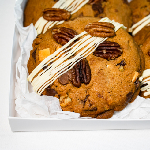 Nut Cookie
