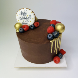 Snickers Birthday Cake
