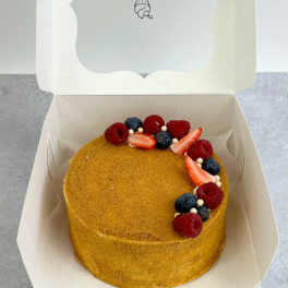22.11 Hands-On Honey Cake Masterclass in London