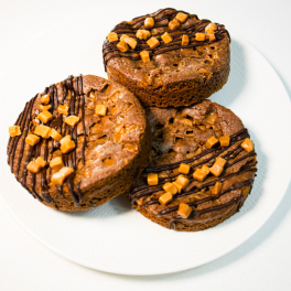 Cookie-Brownie Salted Caramel