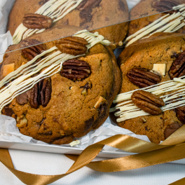 Nut Cookie